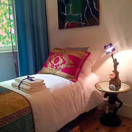 Whatever Art Bed & Breakfast