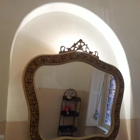 ホワットエバー アート B＆b *