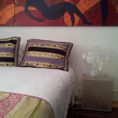 Bed & Breakfast Whatever Art *