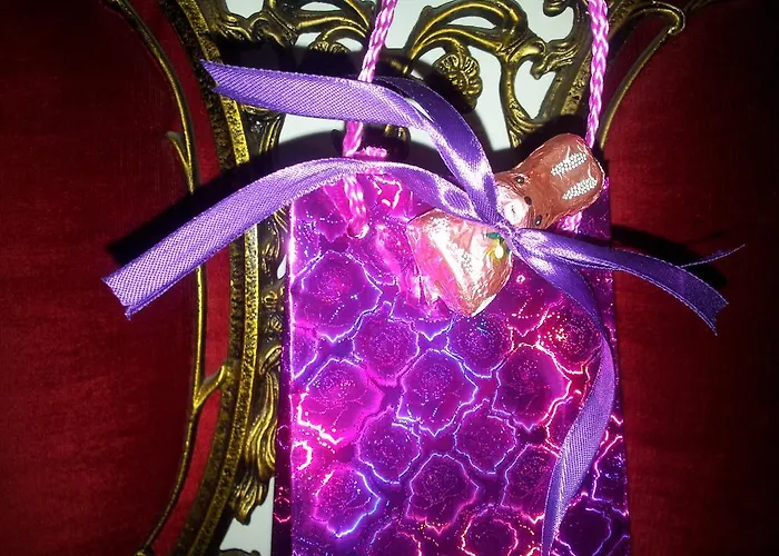 Oda ve Kahvaltı Whatever Art *