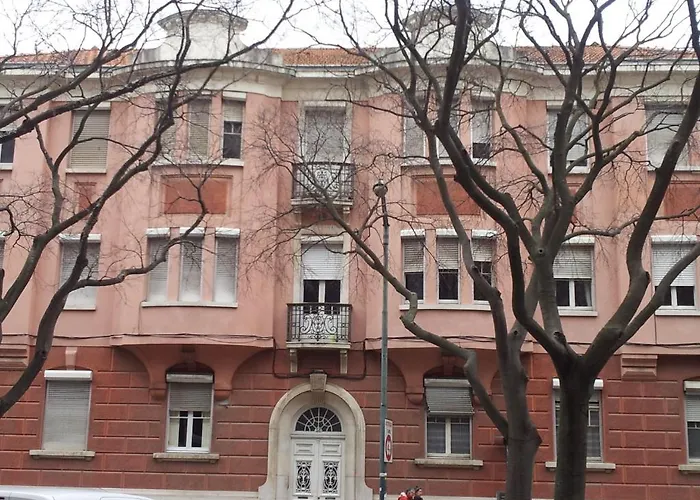 Whatever Art * Лиссабон