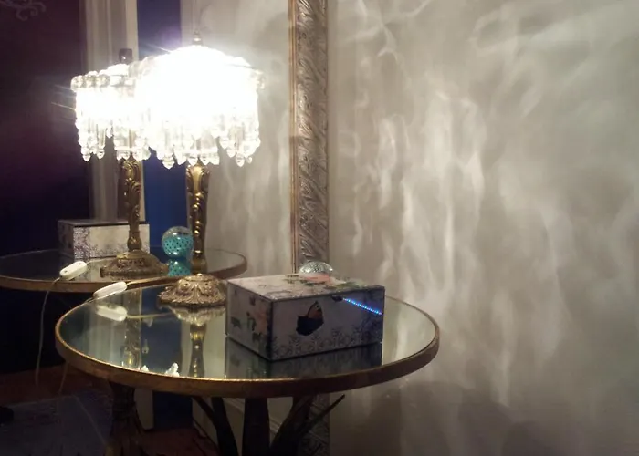 Whatever Art Oda ve Kahvaltı Lisboa