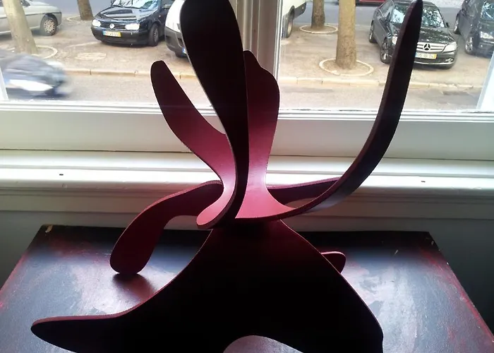 Whatever Art Лиссабон