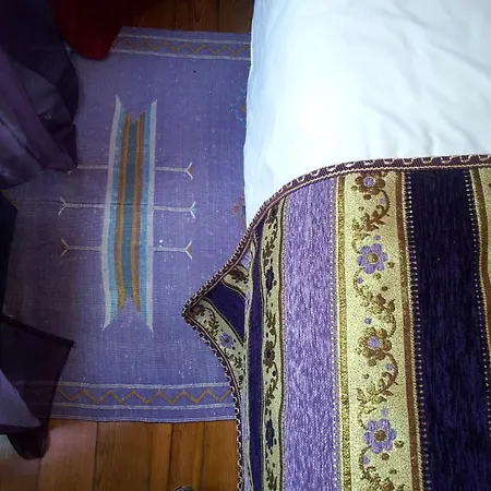 泛艺术住宿加早餐酒店 *